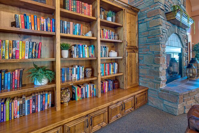 1036 Niagara Falls Drive, Redmond, OR 97756