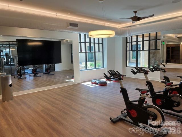 4220 Colony Plaza Drive 11B, Charlotte, NC 28211