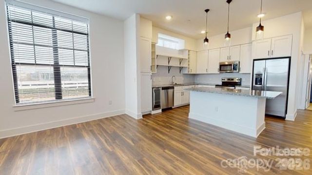 4220 Colony Plaza Drive 11B, Charlotte, NC 28211