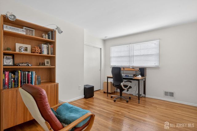 1328 Aaron Road, North Brunswick, NJ 08902