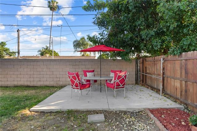 18018 E Armstead, Azusa, CA 91702
