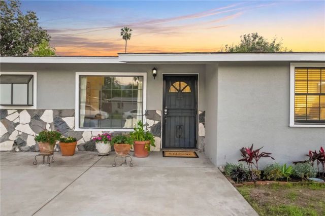 18018 E Armstead, Azusa, CA 91702