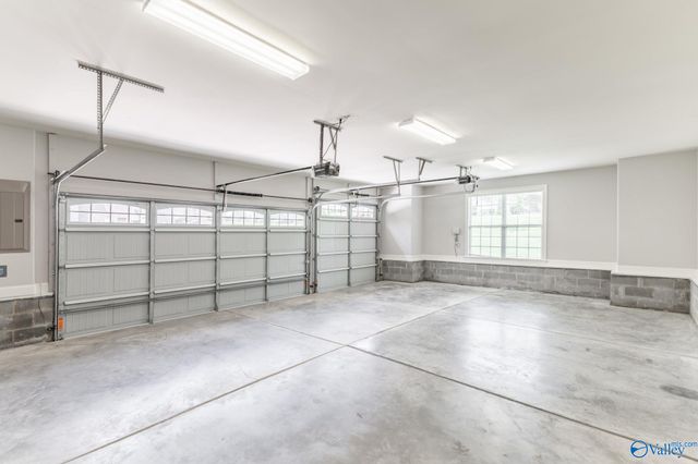 23 Natures Ridge Way SE, Huntsville, AL 35803