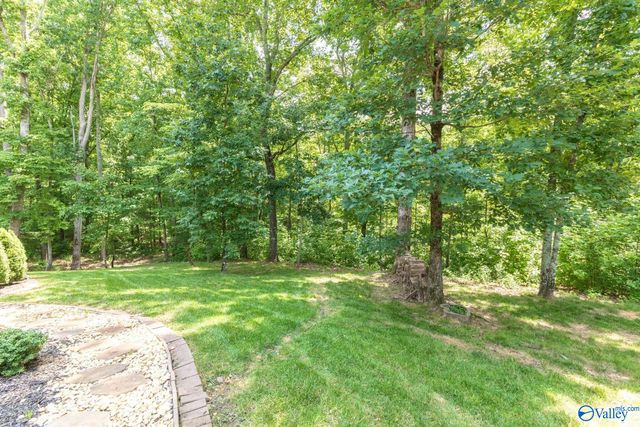 23 Natures Ridge Way SE, Huntsville, AL 35803