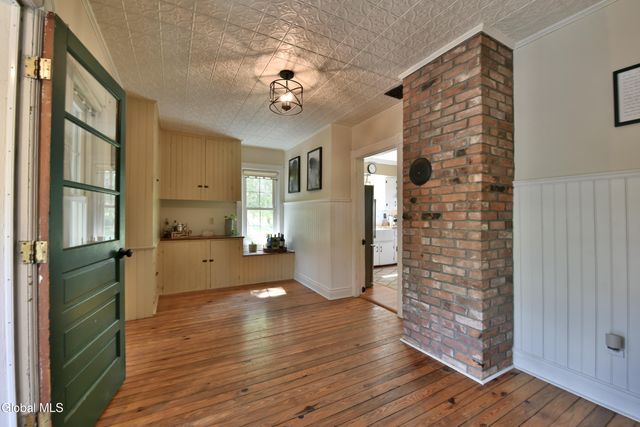 270 Cooksboro Road, Brunswick, NY 12182