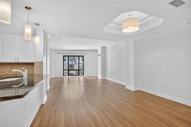 3475 Oak Valley Road NE 250, Atlanta, GA 30326