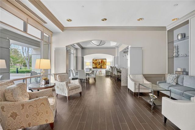 3475 Oak Valley Road NE 250, Atlanta, GA 30326