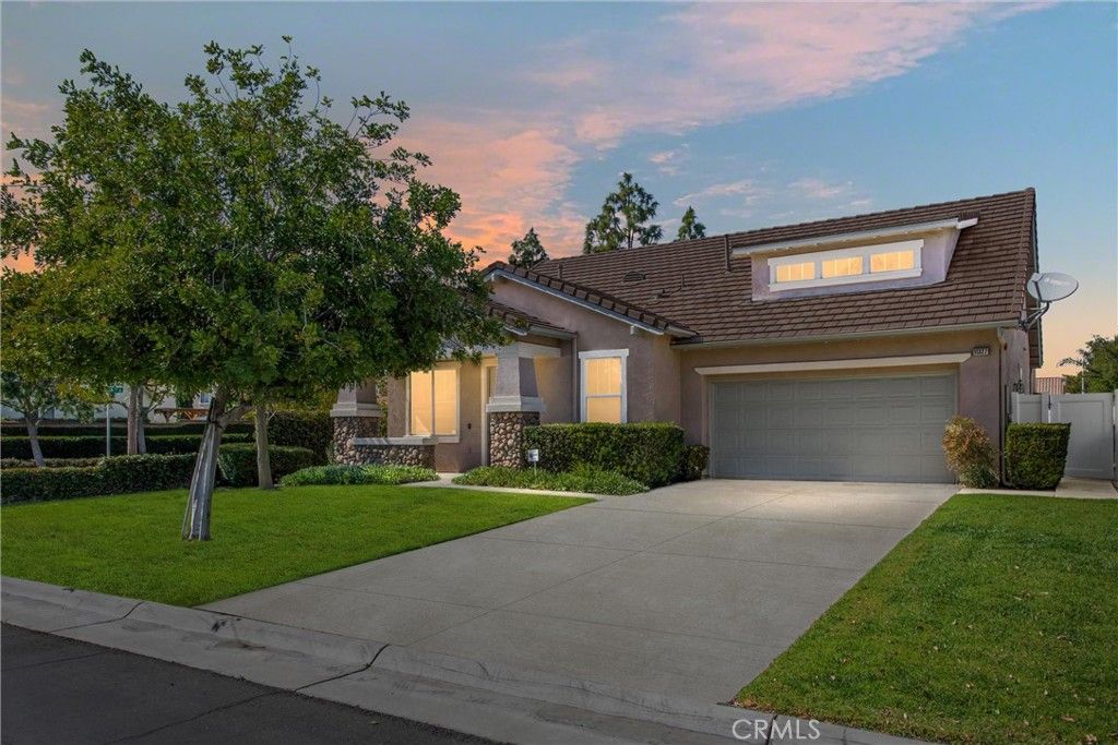11327 Streamhurst, Riverside, CA 92505