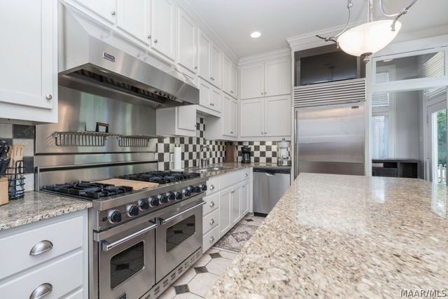 1864 S Hull Street, Montgomery, AL 36104