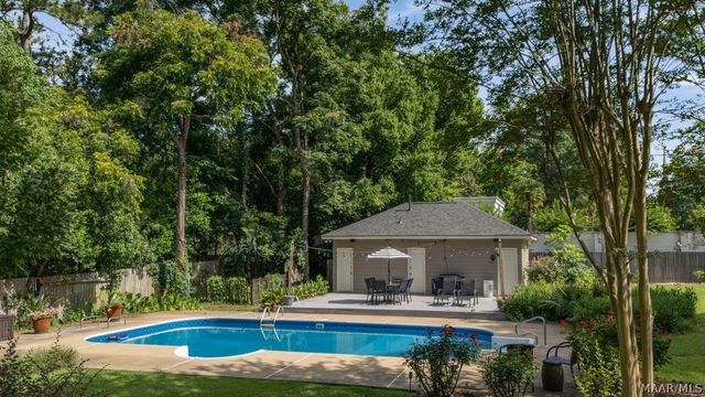 1864 S Hull Street, Montgomery, AL 36104