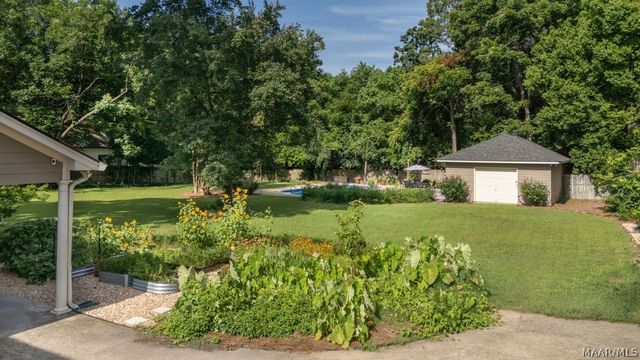 1864 S Hull Street, Montgomery, AL 36104