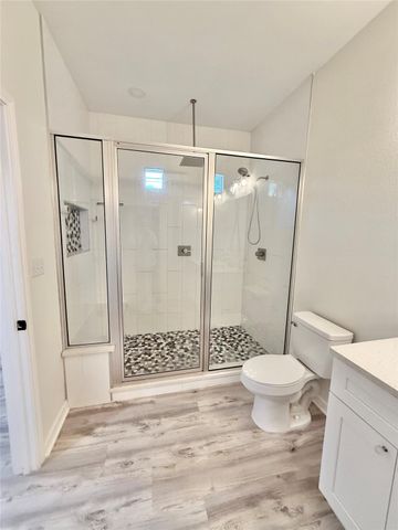1401 W 7th ST, Taylor, TX 76574