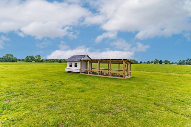 3529 E 250 S, Princeton, IN 47670