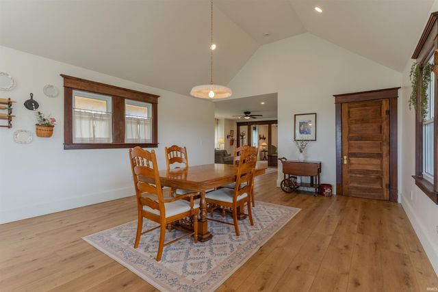 3529 E 250 S, Princeton, IN 47670