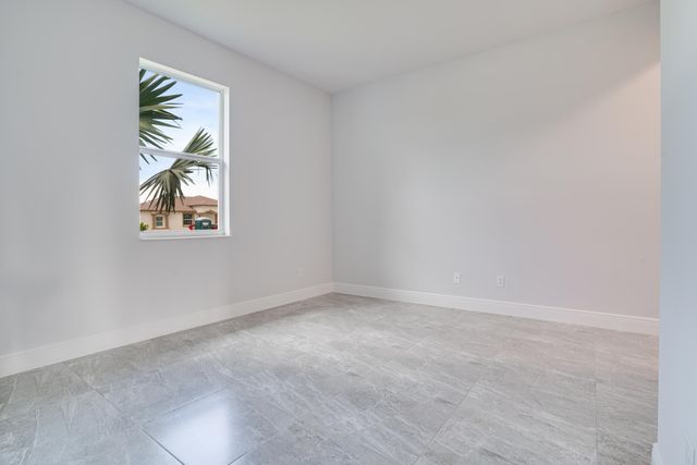 388 SW Vista Lake Drive, Port St. Lucie, Port St Lucie, FL 34983