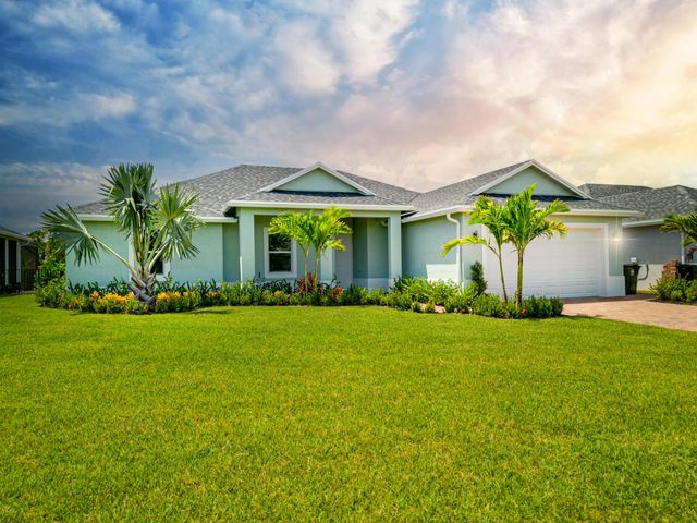388 SW Vista Lake Drive, Port St. Lucie, Port St Lucie, FL 34983