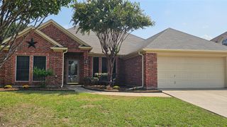610 Manchester Drive, Mansfield, TX 76063
