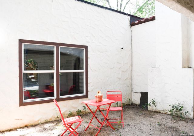 1406 FULTON AVE, San Antonio, TX 78201