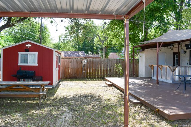 1406 FULTON AVE, San Antonio, TX 78201