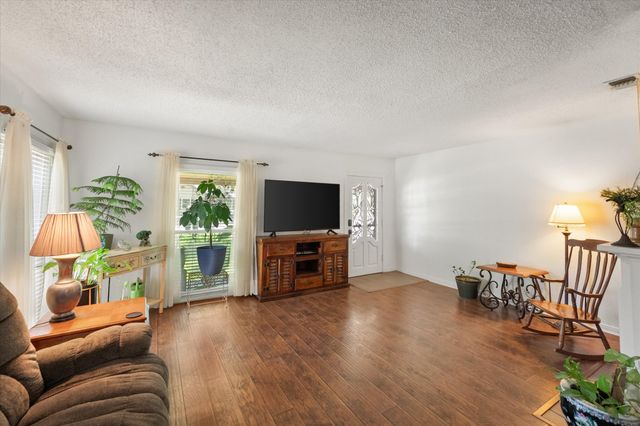 502 Bellevue Drive, Cleburne, TX 76033