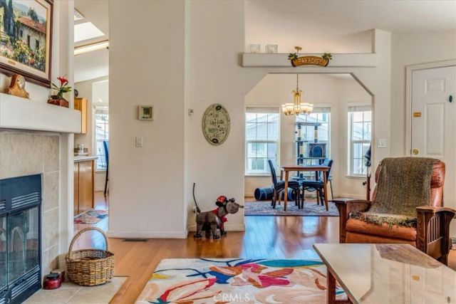 3395 S Higuera 4, San Luis Obispo, CA 93401