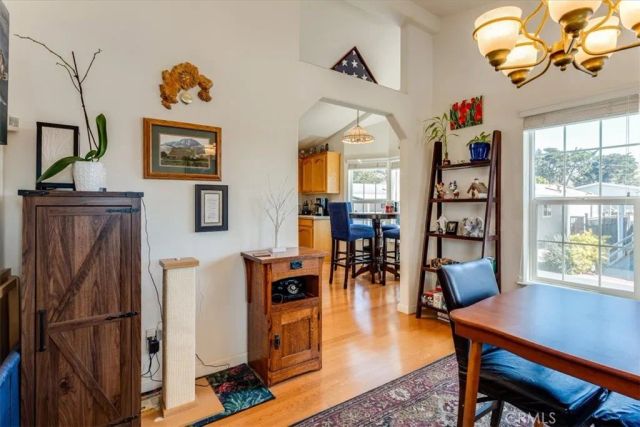 3395 S Higuera 4, San Luis Obispo, CA 93401