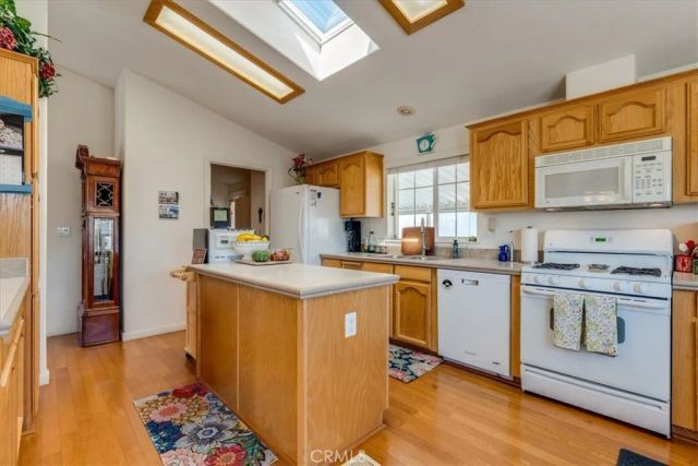 3395 S Higuera 4, San Luis Obispo, CA 93401