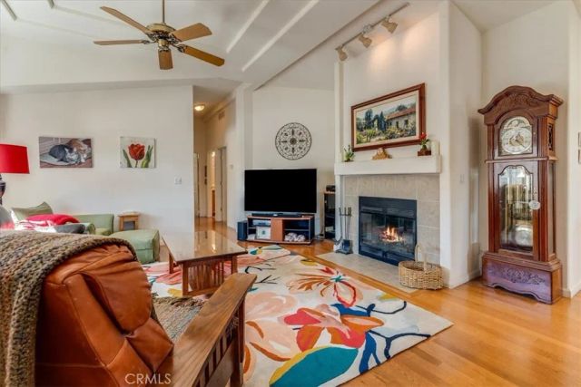3395 S Higuera 4, San Luis Obispo, CA 93401