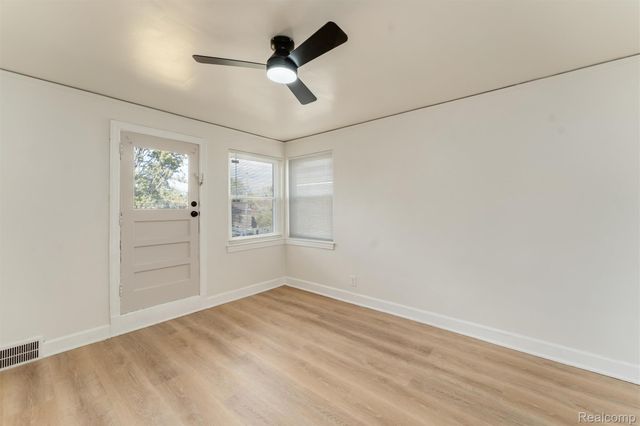 8700 Otto Street, Detroit, MI 48204