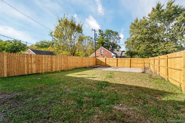 8700 Otto Street, Detroit, MI 48204