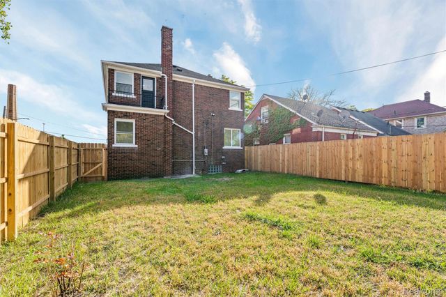 8700 Otto Street, Detroit, MI 48204