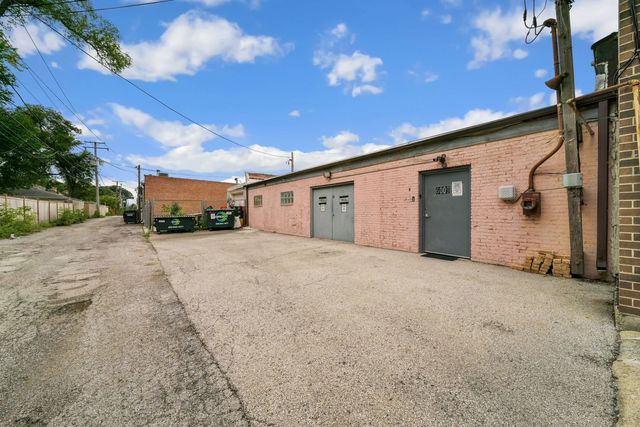 6009 Dempster Street, Morton Grove, IL 60053