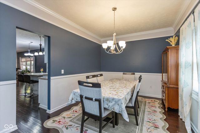 5118 Robinsrock Way, Indianapolis, IN 46268
