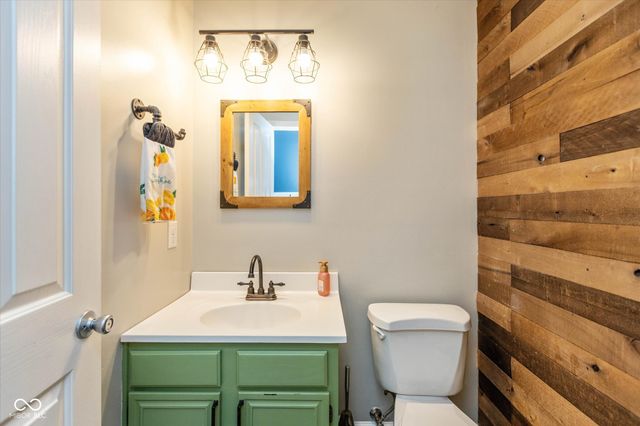 5118 Robinsrock Way, Indianapolis, IN 46268