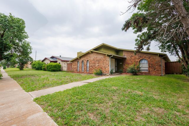 3110 Nutmeg Lane, Garland, TX 75044