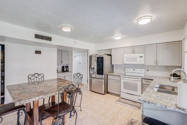 3110 Nutmeg Lane, Garland, TX 75044
