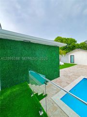 2121 SW 61st Ave, Miami, FL 33155