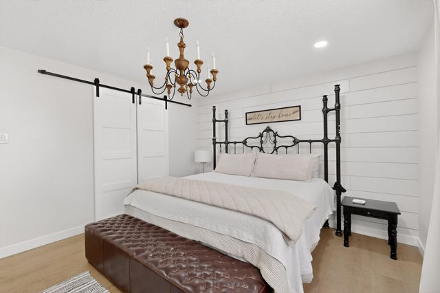 2801 Acequia Drive SW, Albuquerque, NM 87105