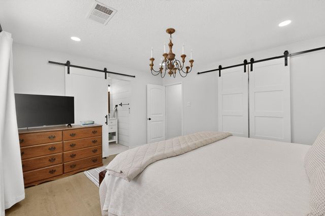 2801 Acequia Drive SW, Albuquerque, NM 87105