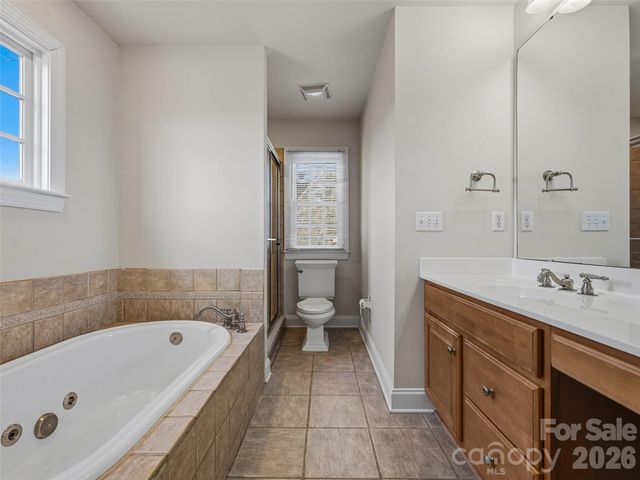 101 White Ash Drive E, Asheville, NC 28803