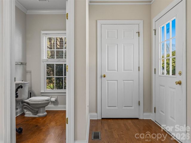 101 White Ash Drive E, Asheville, NC 28803
