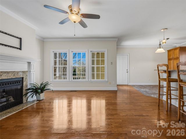 101 White Ash Drive E, Asheville, NC 28803