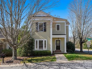 101 White Ash Drive E, Asheville, NC 28803