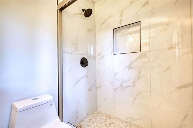 3959 WOOD PATH Drive, Stone Mountain, GA 30083