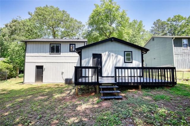 3959 WOOD PATH Drive, Stone Mountain, GA 30083