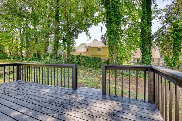 3959 WOOD PATH Drive, Stone Mountain, GA 30083