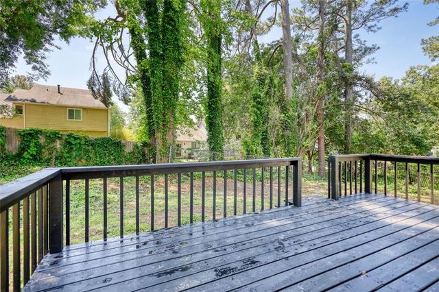 3959 WOOD PATH Drive, Stone Mountain, GA 30083