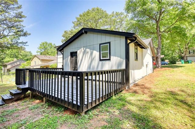 3959 WOOD PATH Drive, Stone Mountain, GA 30083