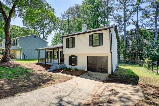 3959 WOOD PATH Drive, Stone Mountain, GA 30083