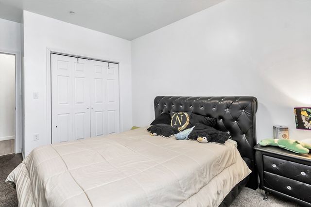 202 Broadway 32, Lawrence, MA 01841